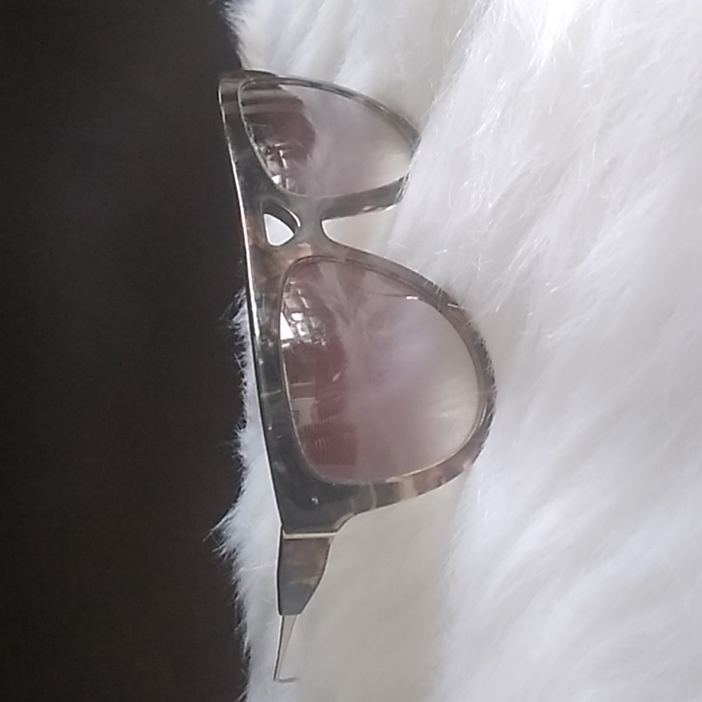 DEREK LAM JUPITER SUNGLASSES